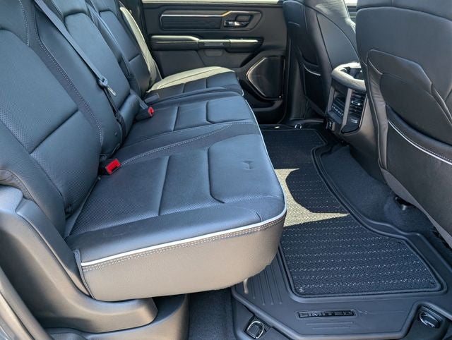 2026 RAM Ram 1500 RAM 1500 LIMITED CREW CAB 4X4 5'7' BOX