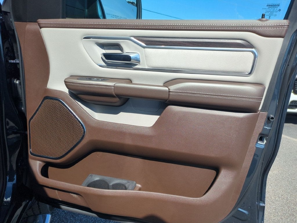2027 RAM 1500 Laramie