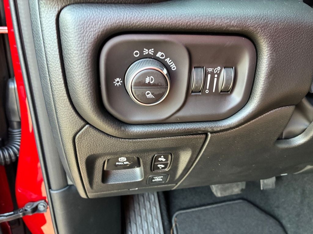 2027 RAM 1500 Laramie
