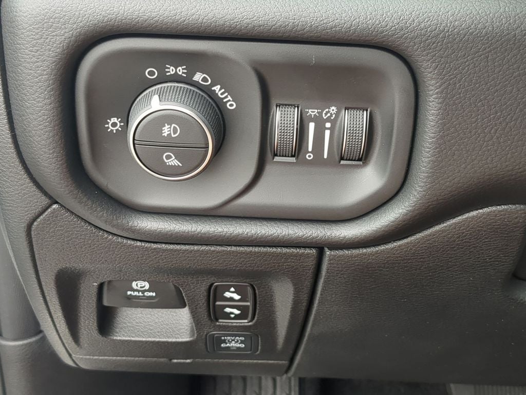 2027 RAM 1500 Laramie