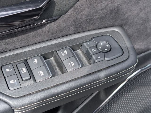 2025 RAM 1500 RHO