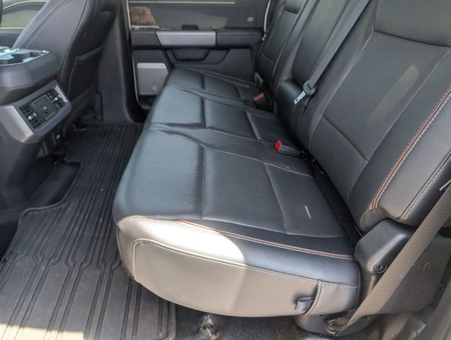 2024 Ford F-450SD Lariat DRW