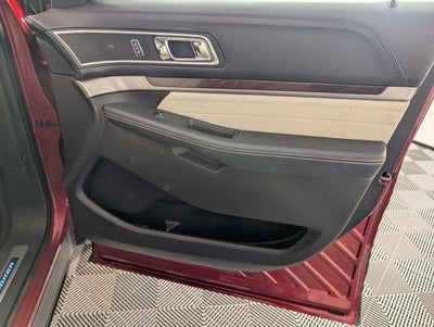 2017 Ford Explorer Platinum