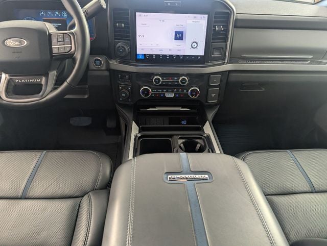 2025 Ford F-250SD Platinum