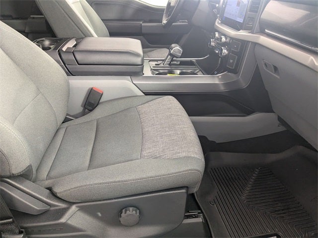 2023 Ford F-150 Lightning XLT