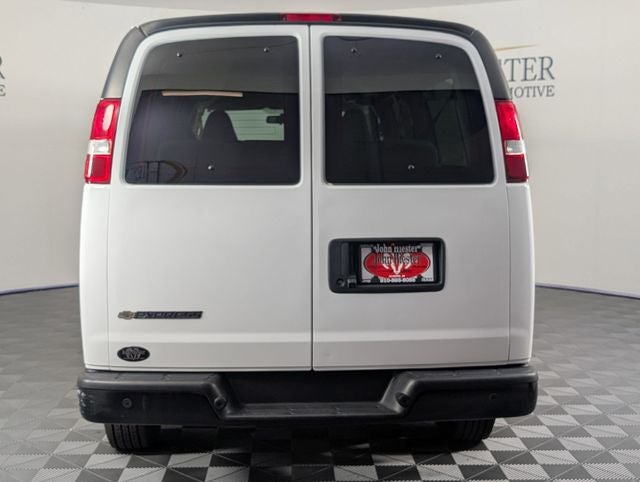 2023 Chevrolet Express 3500 LS Passenger