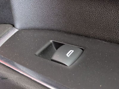 2022 Chevrolet Silverado 1500 4WD Crew Cab Standard Bed LT