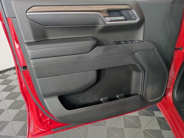 2022 Chevrolet Silverado 1500 4WD Crew Cab Standard Bed LT