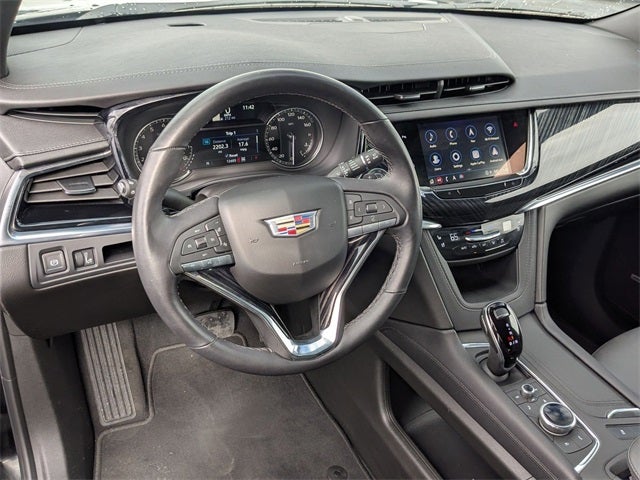 2025 Cadillac XT6 Premium Luxury