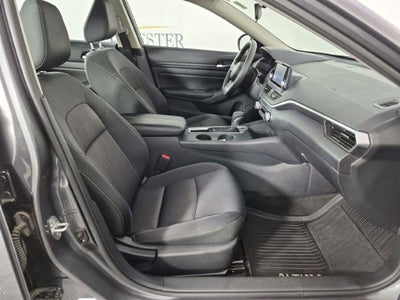 2022 Nissan Altima 2.5 S