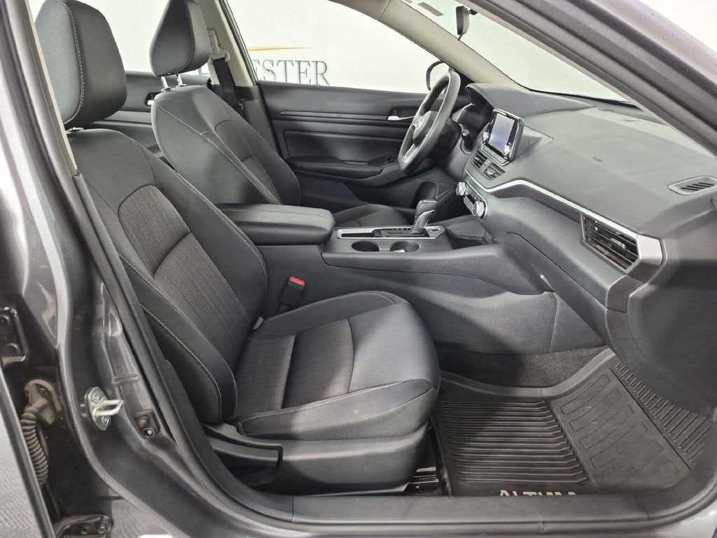 2022 Nissan Altima 2.5 S