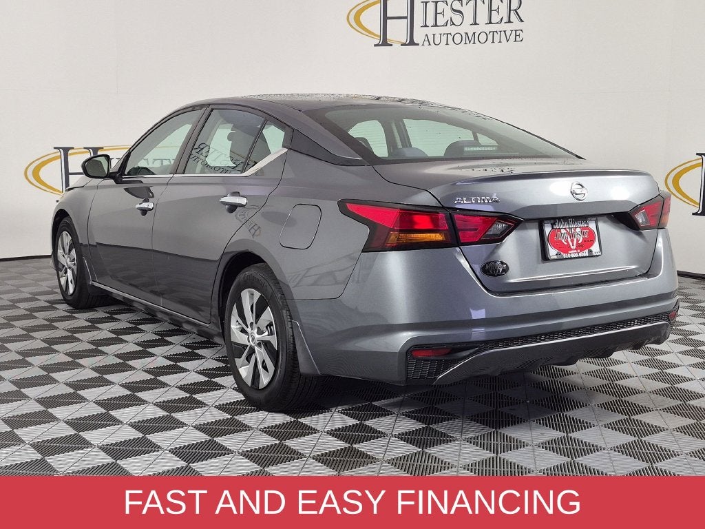 2022 Nissan Altima 2.5 S
