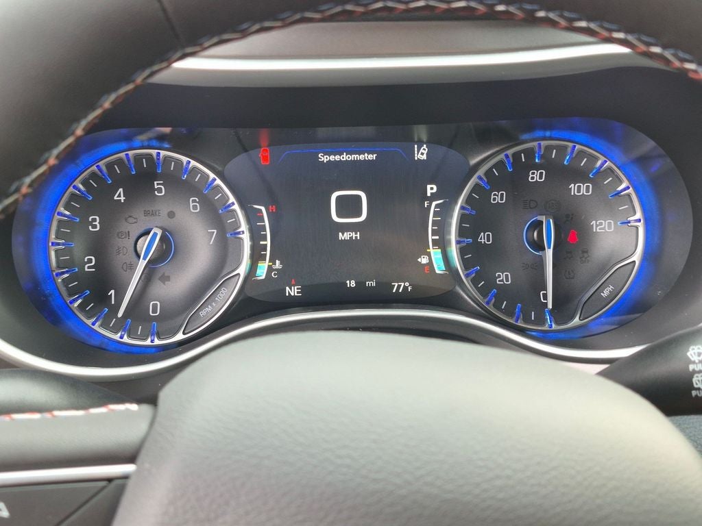 2027 Chrysler Pacifica Select
