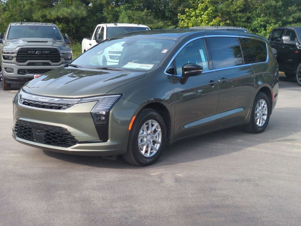 2027 Chrysler Pacifica Select