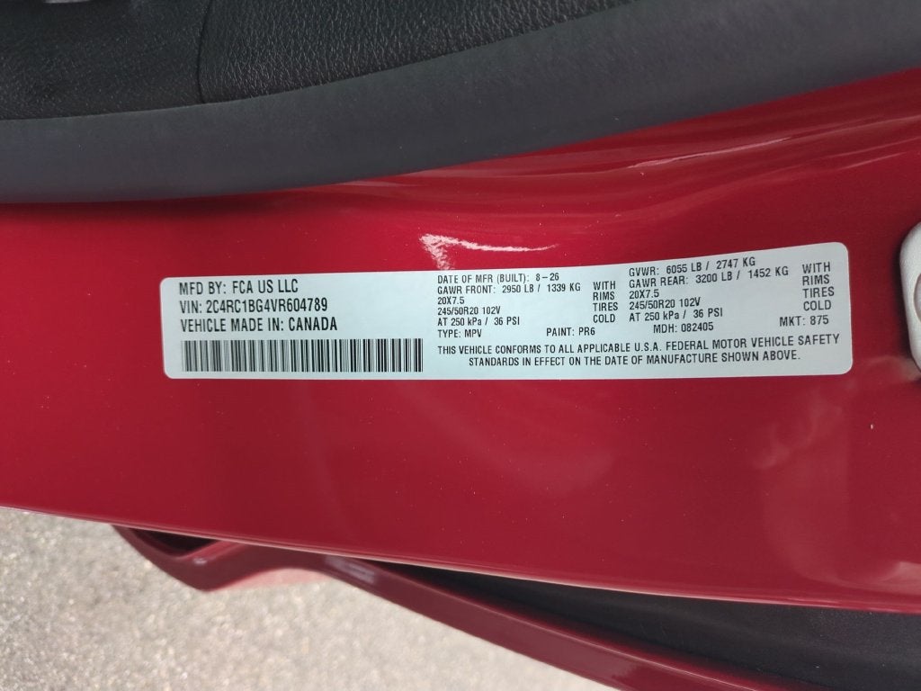 2027 Chrysler Pacifica Select