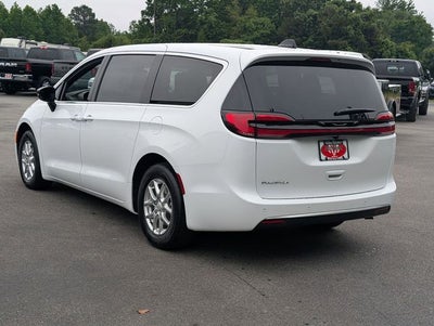 2027 Chrysler Pacifica PACIFICA SELECT