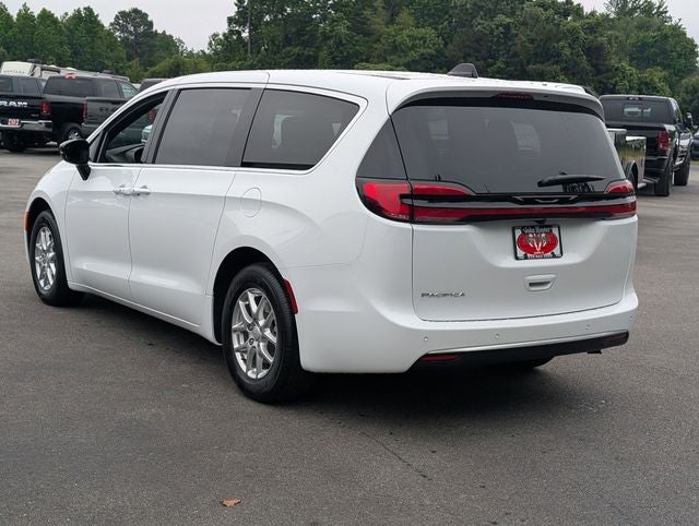 2027 Chrysler Pacifica PACIFICA SELECT