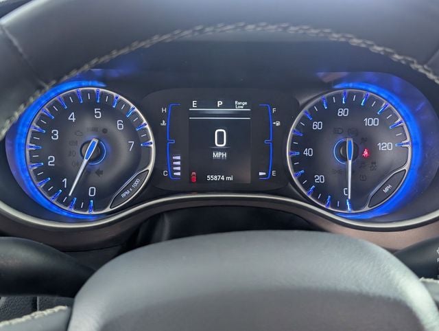 2023 Chrysler Voyager LX