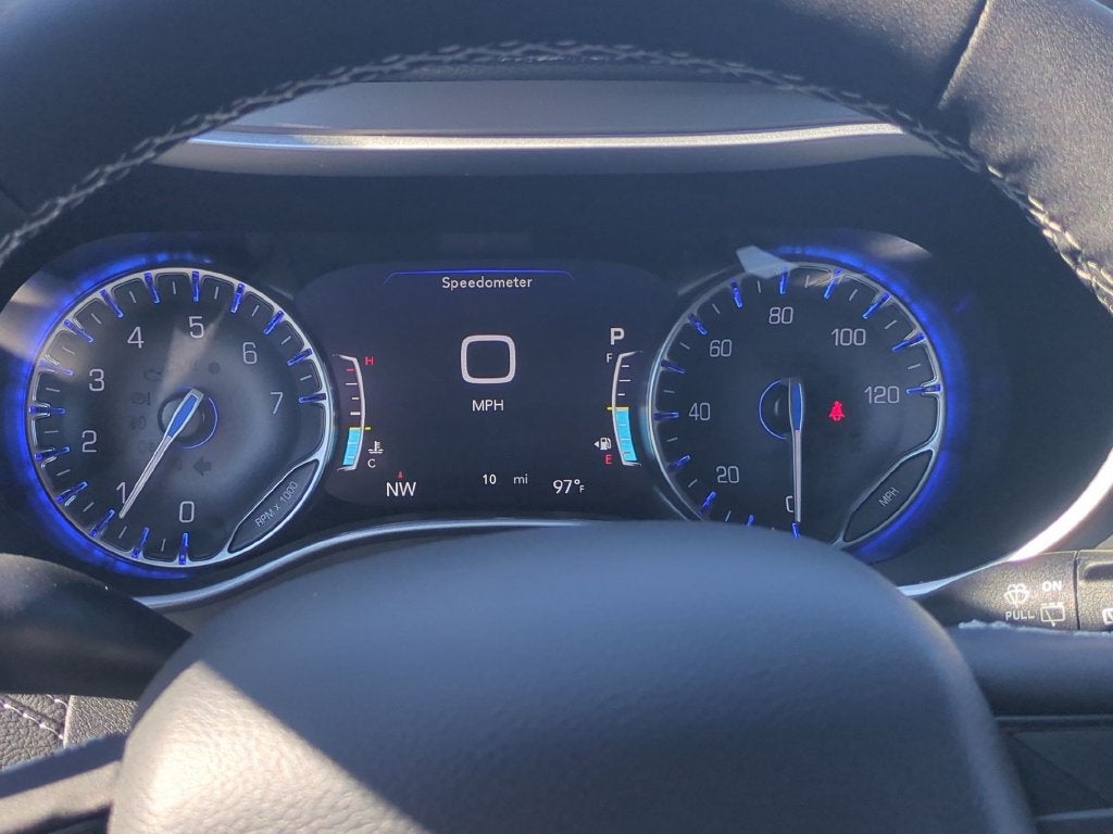 2027 Chrysler Pacifica Limited