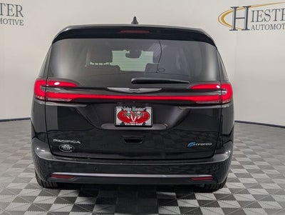 2023 Chrysler Pacifica Hybrid Limited