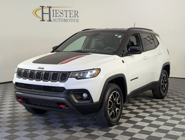 2025 Jeep Compass Trailhawk 4x4