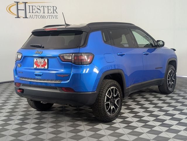 2025 Jeep Compass Trailhawk