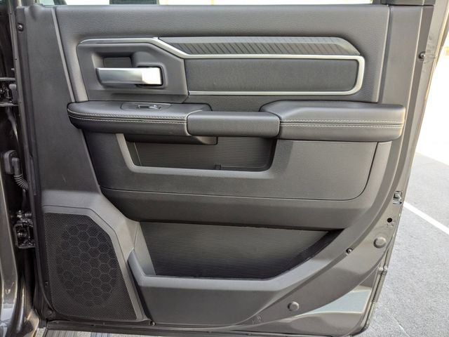 2025 RAM 2500 RAM 2500 BIG HORN CREW CAB 4X4 6'4' BOX