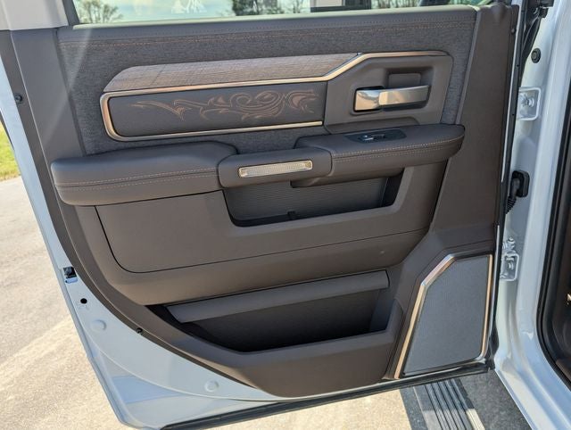 2026 RAM Ram 2500 RAM 2500 LIMITED LONGHORN CREW CAB 4X4 6'4' BOX