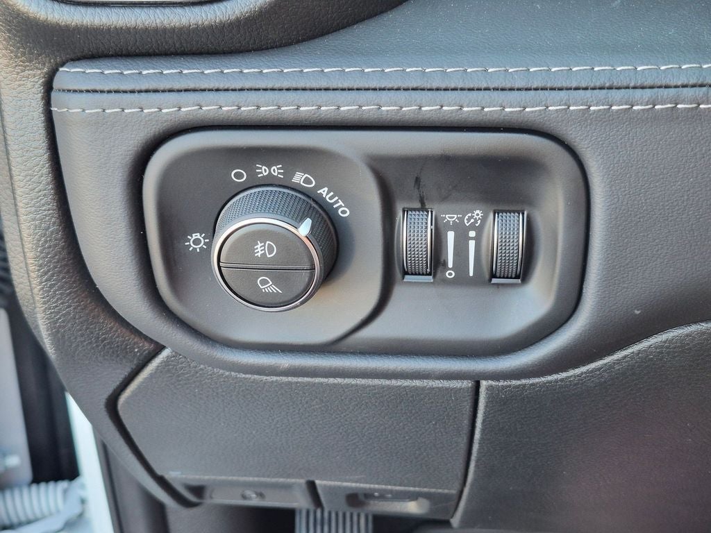 2026 RAM 3500 Limited