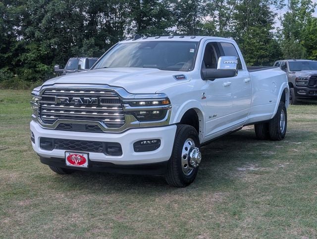 2026 RAM Ram 3500 RAM 3500 LIMITED LONGHORN CREW CAB 4X4 8' BOX