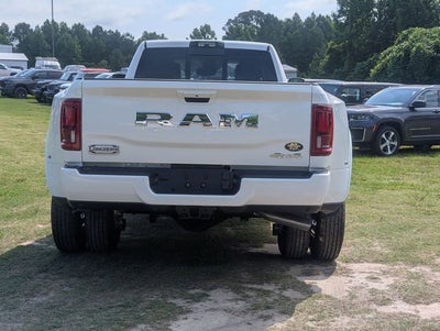 2026 RAM Ram 3500 RAM 3500 LIMITED LONGHORN CREW CAB 4X4 8' BOX