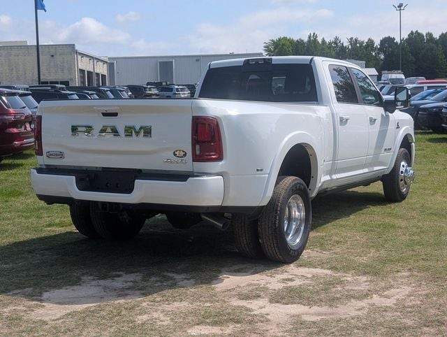 2026 RAM Ram 3500 RAM 3500 LIMITED LONGHORN CREW CAB 4X4 8' BOX