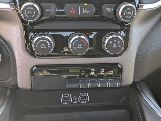 2026 RAM Ram 1500 RAM 1500 BIG HORN CREW CAB 4X2 5'7' BOX