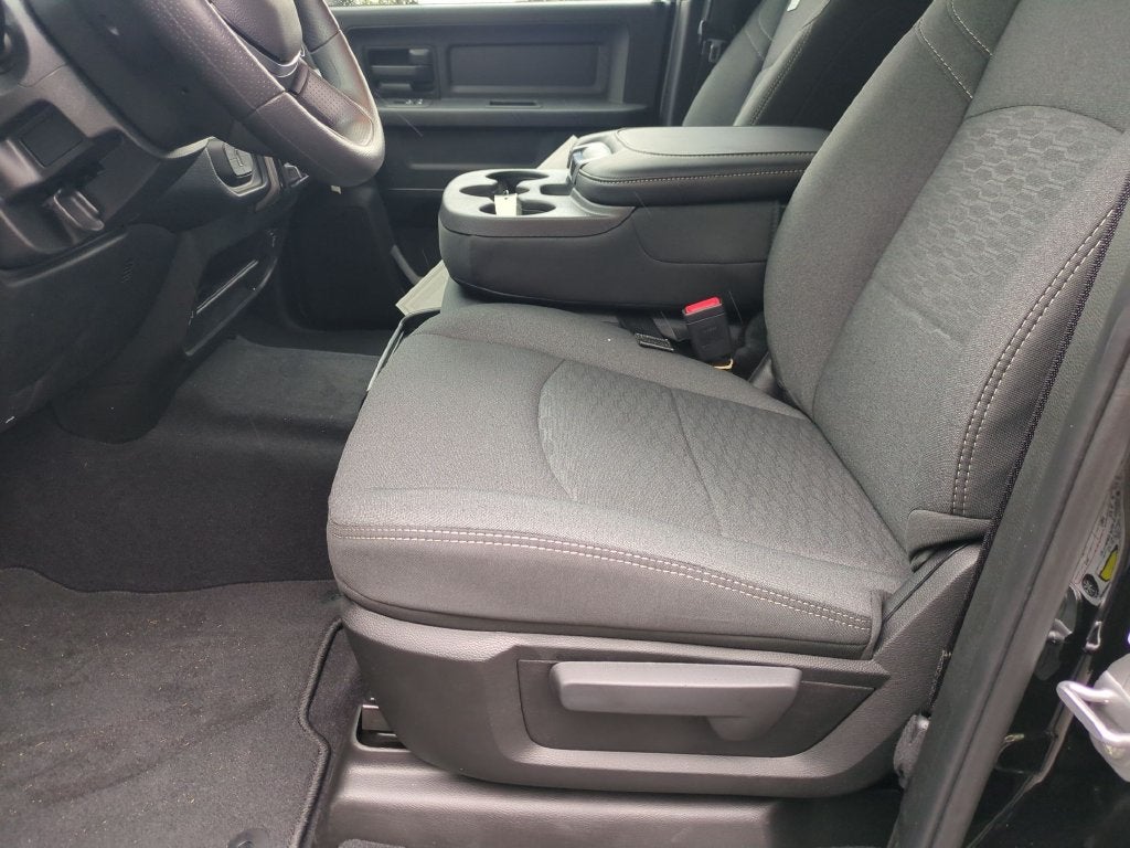 2027 RAM 2500 Black Express