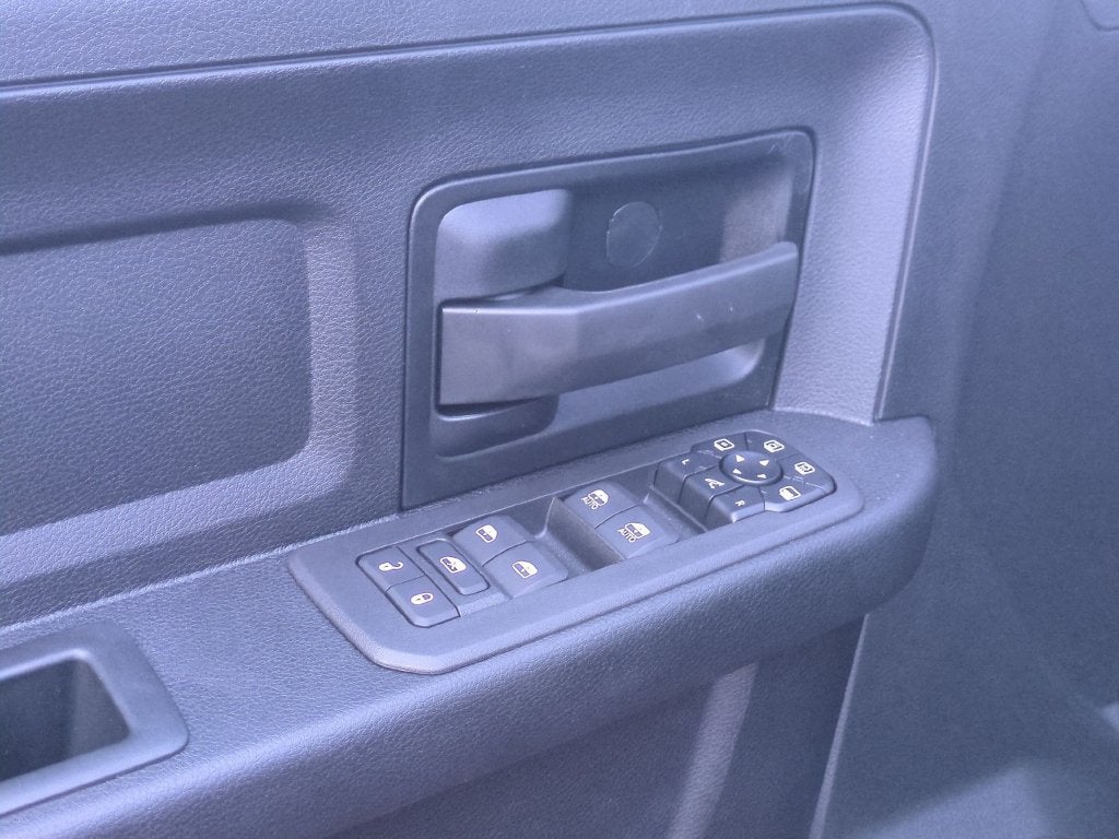 2027 RAM 2500 Black Express