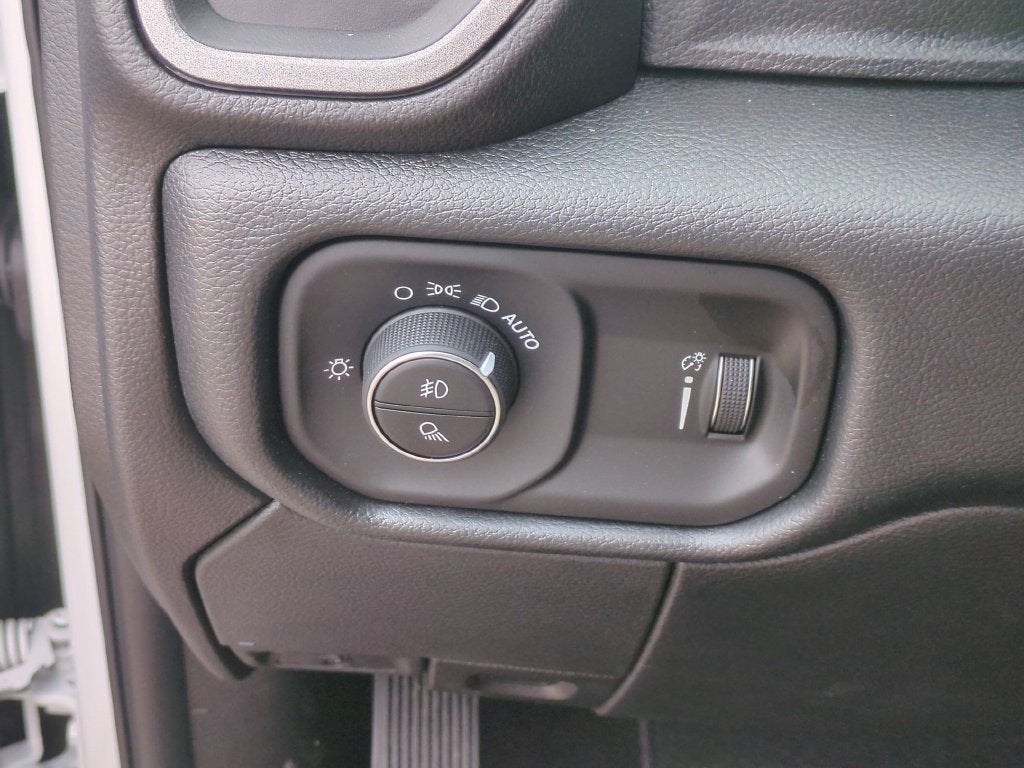 2027 RAM 2500 Black Express