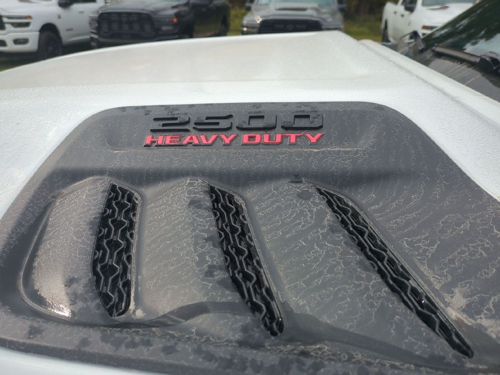 2027 RAM 2500 Black Express