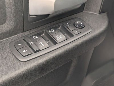 2019 RAM 2500 Tradesman Crew Cab 4x4 6'4' Box