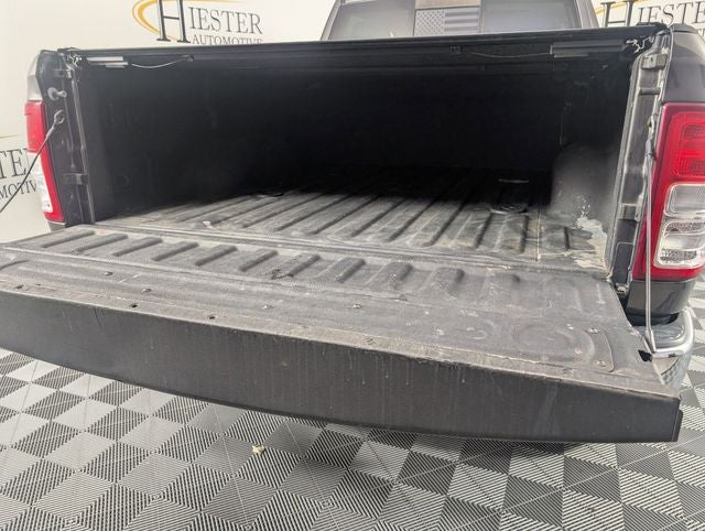 2019 RAM 2500 Tradesman Crew Cab 4x4 6'4' Box
