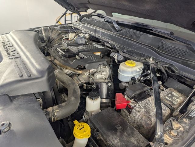 2019 RAM 2500 Tradesman Crew Cab 4x4 6'4' Box