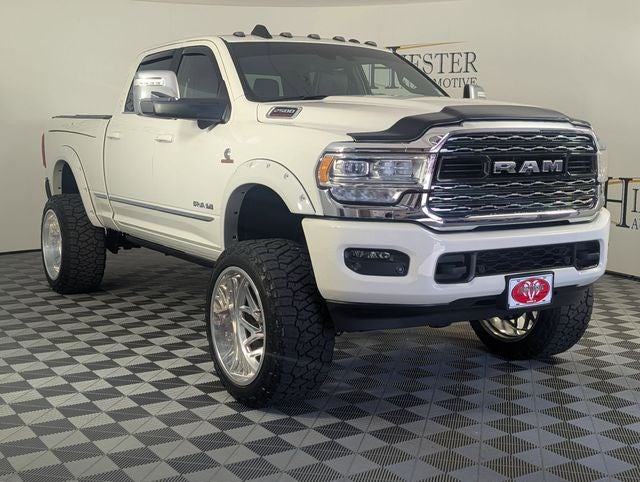 2024 RAM 2500 Limited Crew Cab 4x4 6'4' Box