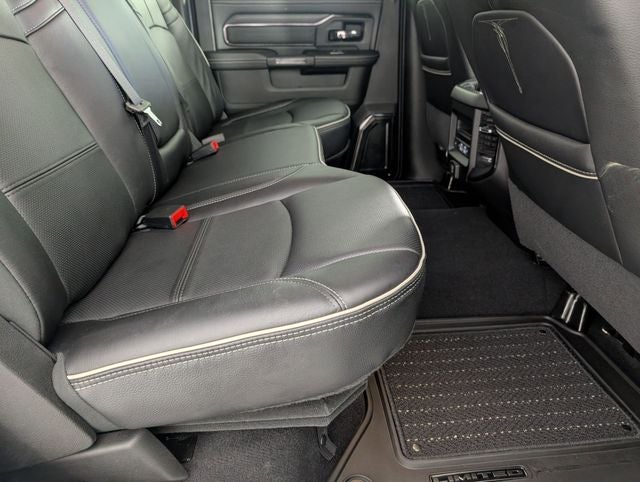 2024 RAM 2500 Limited Crew Cab 4x4 6'4' Box