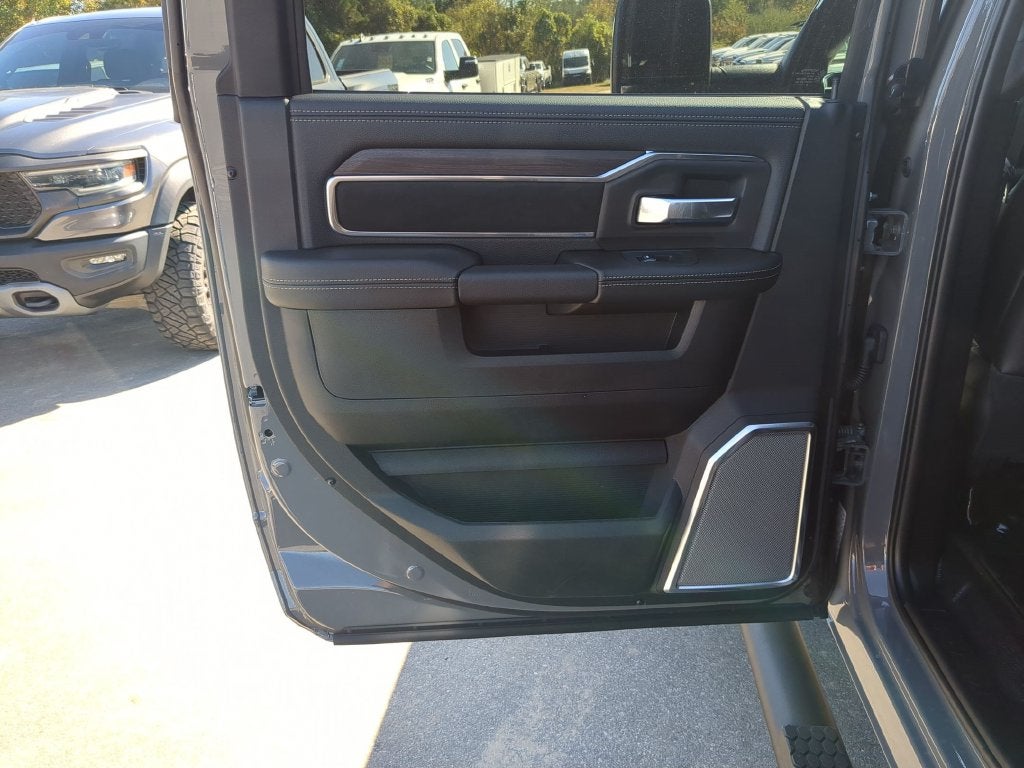 2027 RAM 4500HD Tradesman