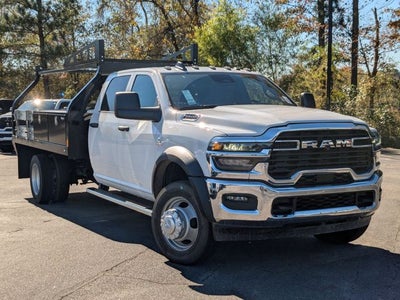 2026 RAM Ram 5500 Chassis Cab RAM 5500 TRADESMAN CHASSIS CREW CAB 4X4 84' CA