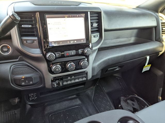 2026 RAM Ram 5500 Chassis Cab RAM 5500 TRADESMAN CHASSIS CREW CAB 4X4 84' CA