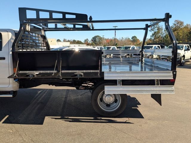 2026 RAM Ram 5500 Chassis Cab RAM 5500 TRADESMAN CHASSIS CREW CAB 4X4 84' CA