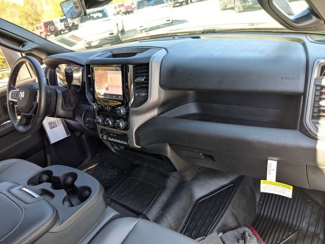 2026 RAM Ram 5500 Chassis Cab RAM 5500 TRADESMAN CHASSIS CREW CAB 4X4 84' CA