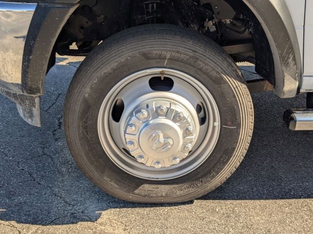 2026 RAM Ram 5500 Chassis Cab RAM 5500 TRADESMAN CHASSIS CREW CAB 4X4 84' CA