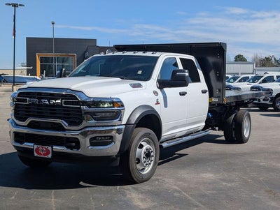 2026 RAM Ram 5500 Chassis Cab RAM 5500 TRADESMAN CHASSIS CREW CAB 4X4 84' CA