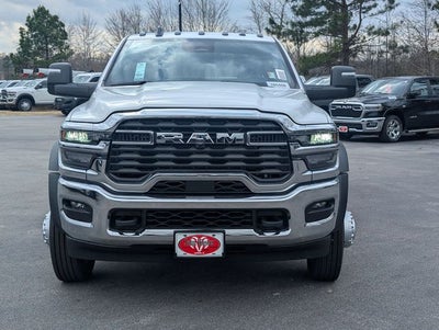 2026 RAM Ram 5500 Chassis Cab RAM 5500 TRADESMAN CHASSIS CREW CAB 4X4 84' CA